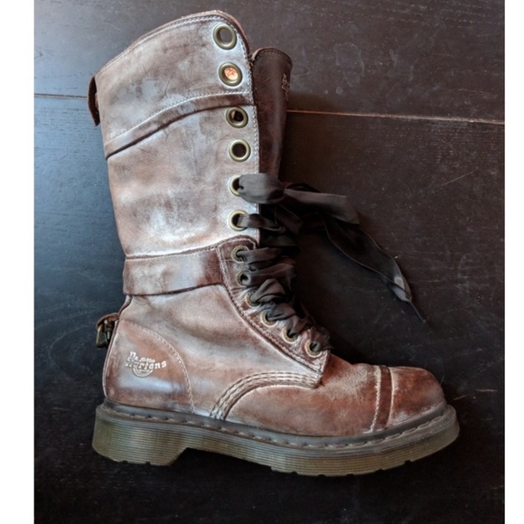 Dr. Martens Triumph Foldover Boots Distress Brown Leather Floral Cottagecore - Picture 7 of 15